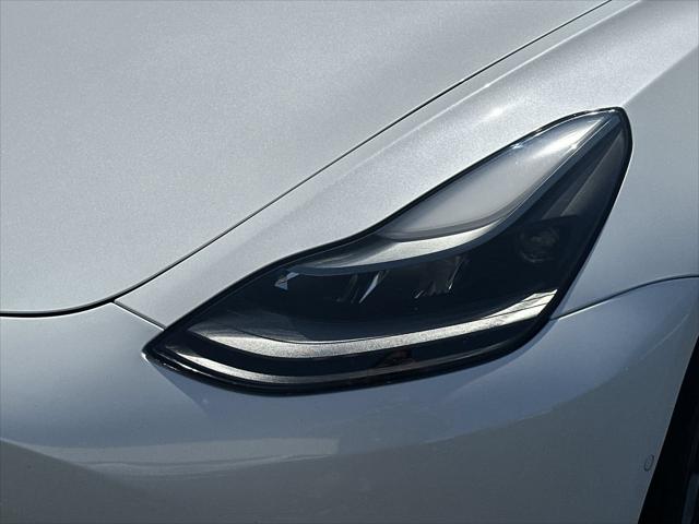2021 Tesla Model 3 Standard Range Plus Rear-Wheel Drive