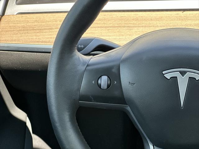 2021 Tesla Model 3 Standard Range Plus Rear-Wheel Drive