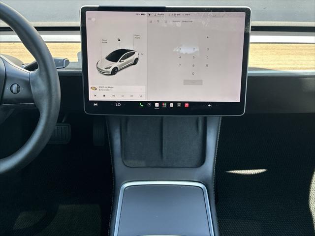2021 Tesla Model 3 Standard Range Plus Rear-Wheel Drive