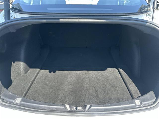 2021 Tesla Model 3 Standard Range Plus Rear-Wheel Drive