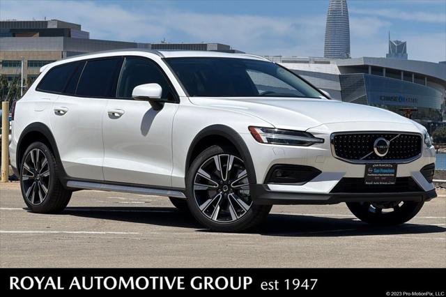 2026 Volvo V60 Cross Country Ultra, B5 AWD Gas mild hybrid for sale in San Francisco, CA