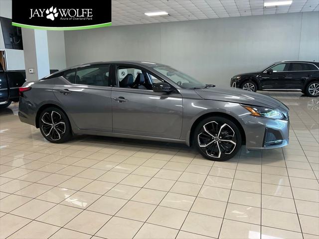 2024 Nissan Altima SR FWD for sale in Overland Park, KS