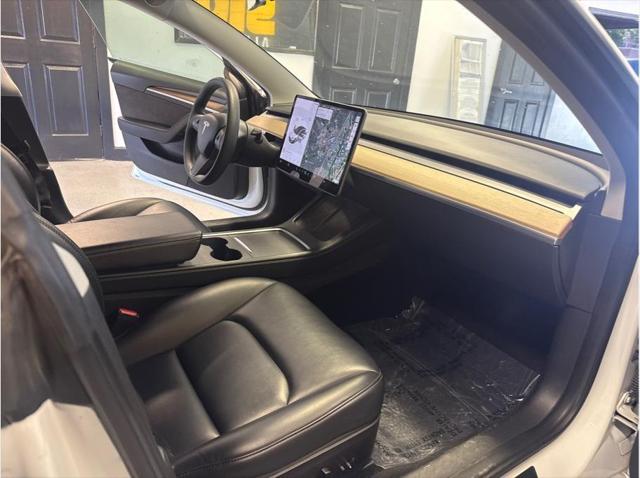 2022 Tesla Model 3 Long Range Dual Motor All-Wheel Drive