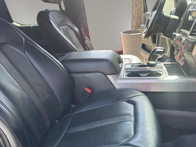 2019 Ford F-150 Platinum Pickup 4D 5 1/2 ft