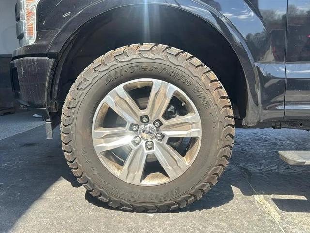 2019 Ford F-150 Platinum Pickup 4D 5 1/2 ft