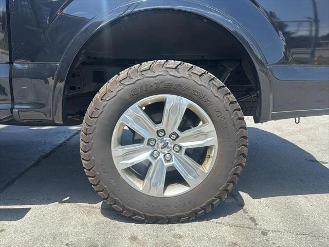 2019 Ford F-150 Platinum Pickup 4D 5 1/2 ft