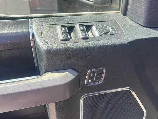 2019 Ford F-150 Platinum Pickup 4D 5 1/2 ft