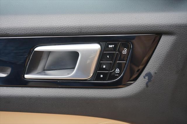 2021 Porsche Cayenne Base