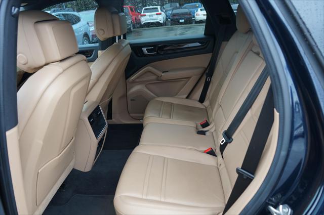 2021 Porsche Cayenne Base