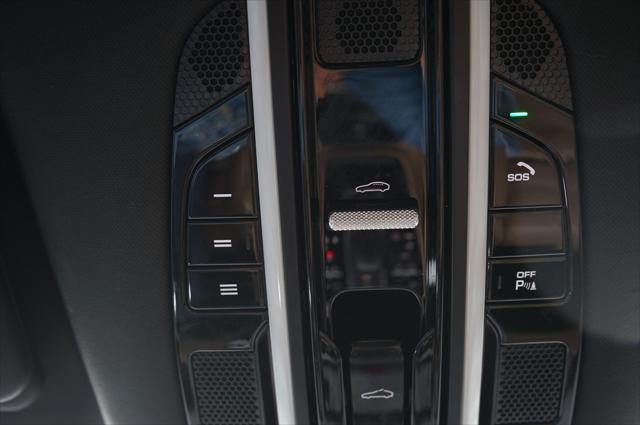 2021 Porsche Cayenne Base