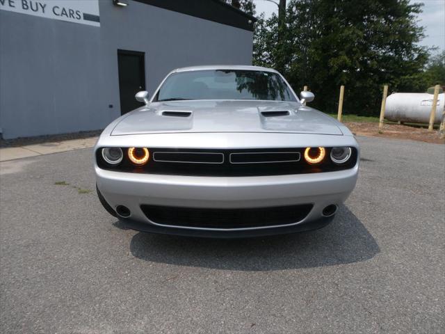 2021 Dodge Challenger SXT