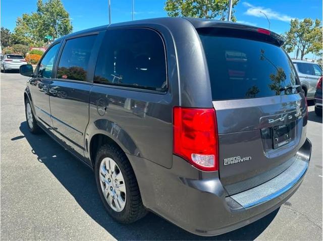 2017 Dodge Grand Caravan SE