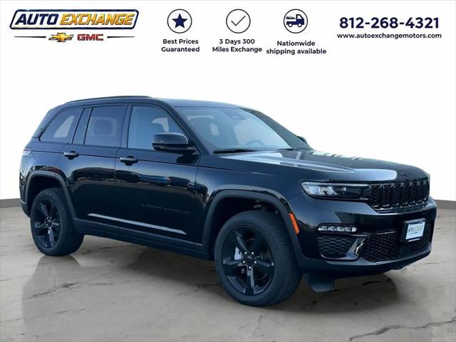 2023 Jeep Grand Cherokee Limited 4x4 for sale in Sullivan, IN