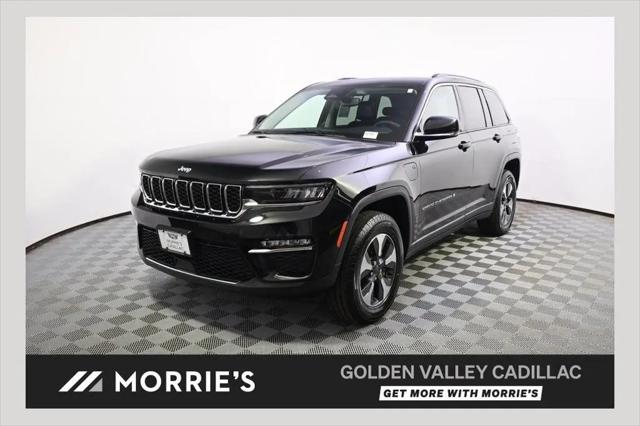 2023 Jeep Grand Cherokee Base for sale in Golden Valley, MN
