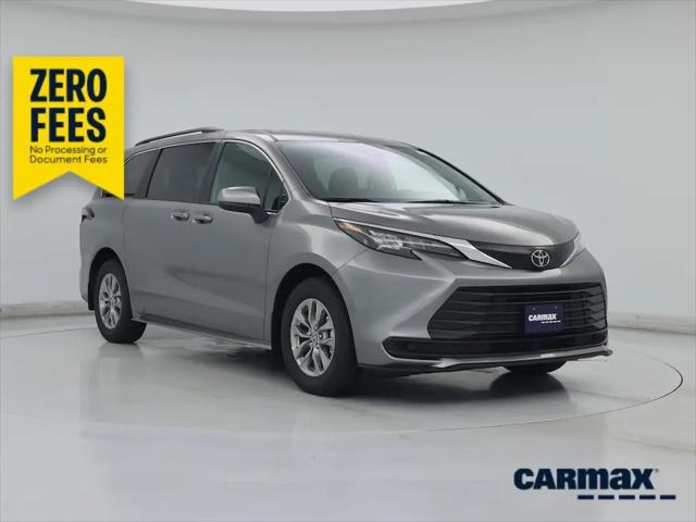 2026 Toyota Sienna LE for sale in Sterling, VA