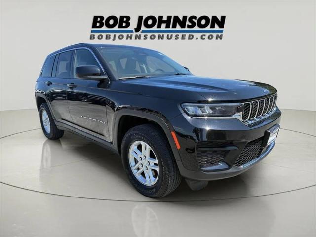 2023 Jeep Grand Cherokee Laredo 4x4 for sale in Rochester, NY