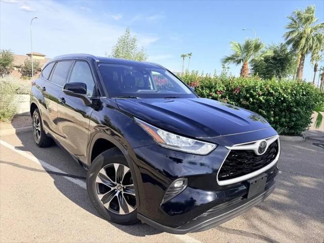 2020 Toyota Highlander XLE for sale in Chandler, AZ