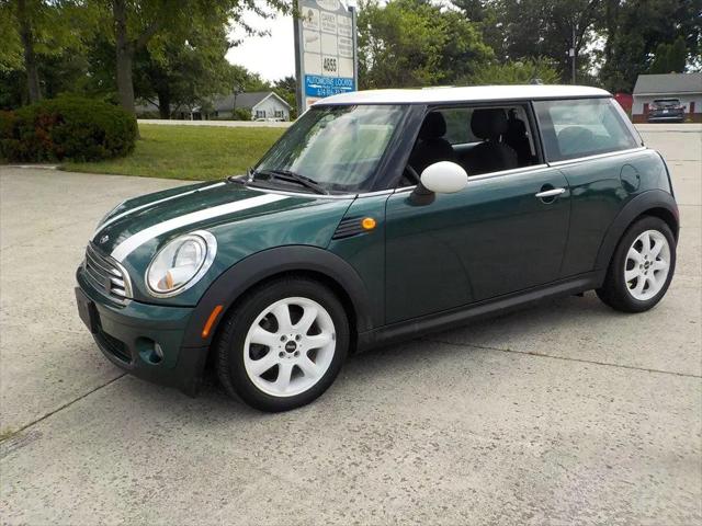 2010 MINI Cooper Base for sale in Groveport, OH