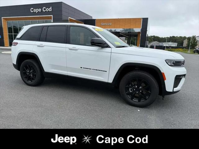2026 Jeep Grand Cherokee Altitude 4x4 for sale in Barnstable, MA