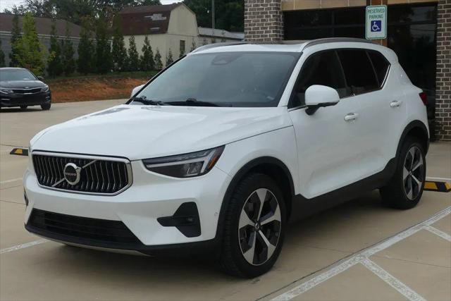 2024 Volvo XC40 B5 Plus Bright Theme for sale in Kernersville, NC