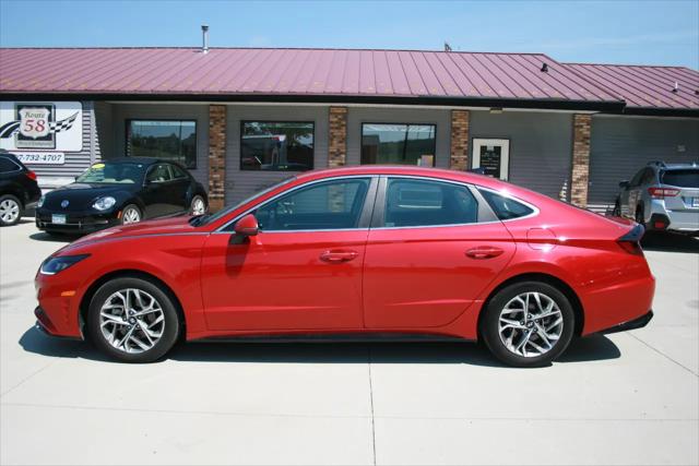2020 Hyundai Sonata SEL for sale in Zumbrota, MN