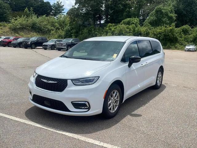 2025 Chrysler Pacifica Select for sale in Gainesville, GA