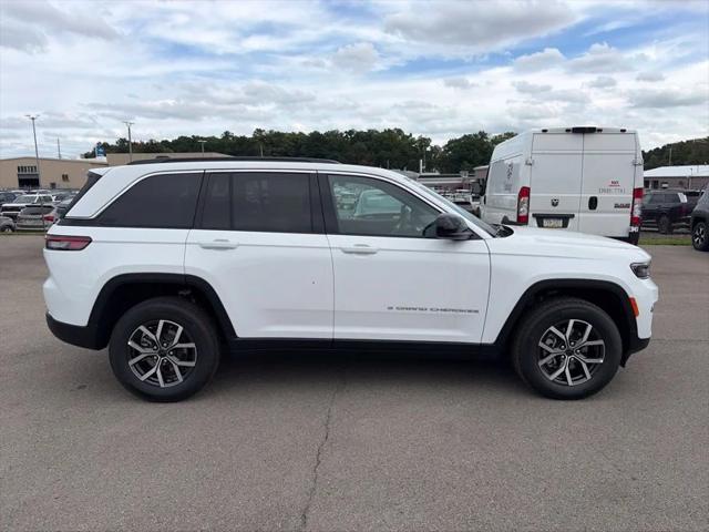 2027 Jeep Grand Cherokee GRAND CHEROKEE LAREDO X 4X4 2027 Jeep Grand Cherokee GRAND CHEROKEE LAREDO X 4X4