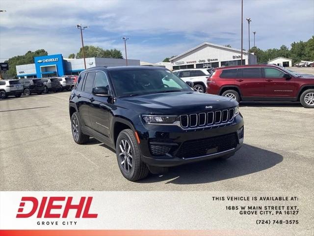 2027 Jeep Grand Cherokee GRAND CHEROKEE LAREDO X 4X4