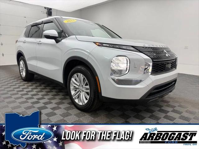 2023 Mitsubishi Outlander ES 2.5 S-AWC for sale in Troy, OH