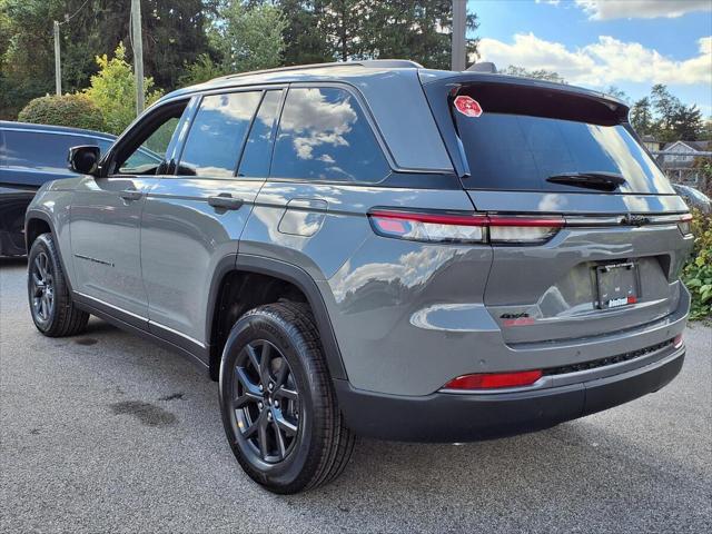 2027 Jeep Grand Cherokee GRAND CHEROKEE LAREDO ALTITUDE 4X4 2027 Jeep Grand Cherokee GRAND CHEROKEE LAREDO ALTITUDE 4X4