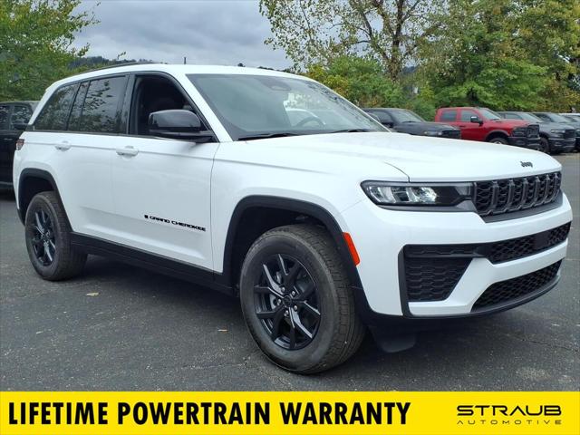 2027 Jeep Grand Cherokee GRAND CHEROKEE LAREDO ALTITUDE 4X4
