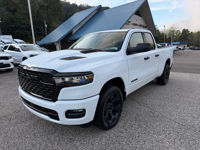 2027 RAM Ram 1500 RAM 1500 EXPRESS QUAD CAB 4X4 64 BOX 2027 RAM Ram 1500 RAM 1500 EXPRESS QUAD CAB 4X4 64 BOX