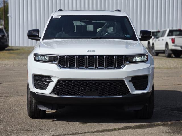 2027 Jeep Grand Cherokee GRAND CHEROKEE LAREDO X 4X4 2027 Jeep Grand Cherokee GRAND CHEROKEE LAREDO X 4X4