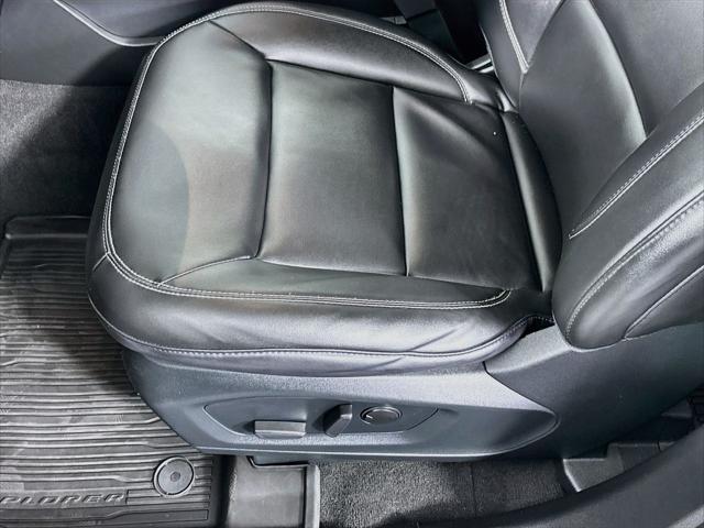 Used 2023 Ford Explorer XLT For Sale in Olive Branch, MS