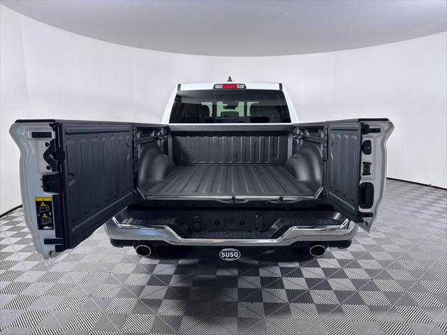 2027 RAM Ram 1500 RAM 1500 LARAMIE CREW CAB 4X4 57 BOX 2027 RAM Ram 1500 RAM 1500 LARAMIE CREW CAB 4X4 57 BOX