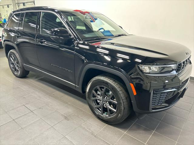 2027 Jeep Grand Cherokee GRAND CHEROKEE LAREDO ALTITUDE 4X4 2027 Jeep Grand Cherokee GRAND CHEROKEE LAREDO ALTITUDE 4X4