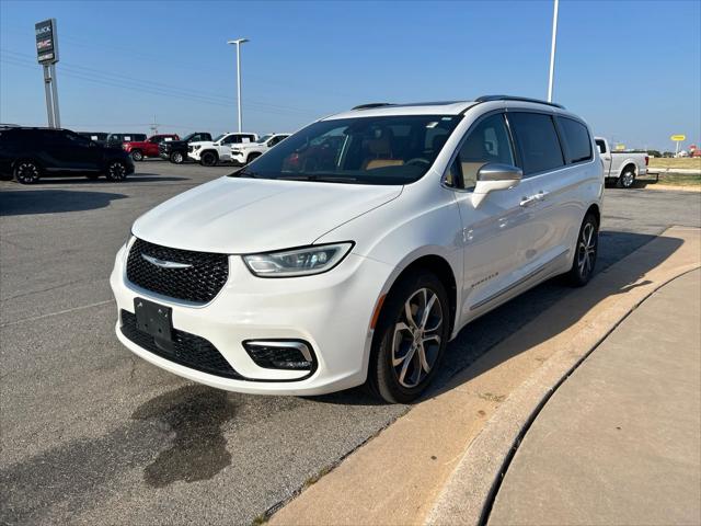 2022 Chrysler Pacifica Pinnacle AWD for sale in Lawton, OK