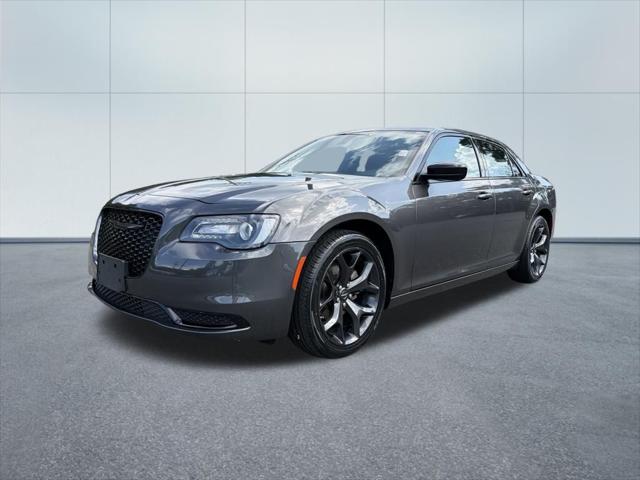 2023 Chrysler 300 Touring