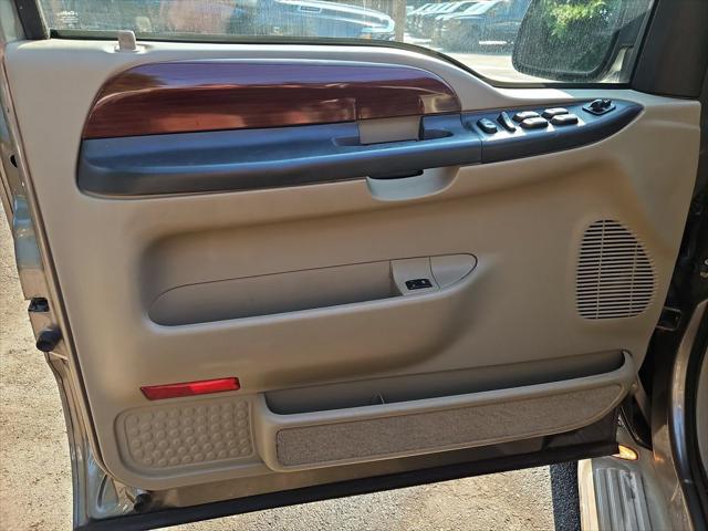 2005 Ford Excursion Limited