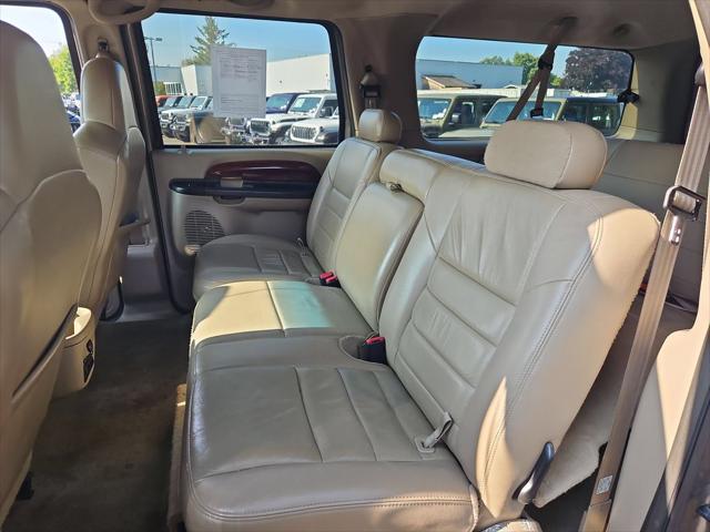 2005 Ford Excursion Limited