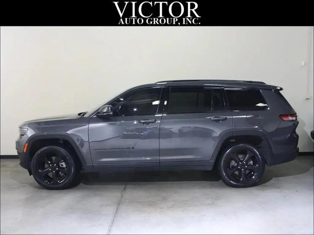 2022 Jeep Grand Cherokee L Limited 4x4 for sale in Batavia, IL
