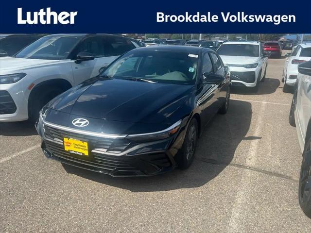 2024 Hyundai Elantra SEL for sale in Minneapolis, MN
