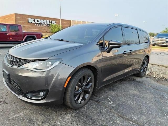 2018 Chrysler Pacifica Touring Plus for sale in Plainfield, IN