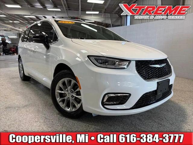 2024 Chrysler Pacifica Touring L AWD for sale in Coopersville, MI
