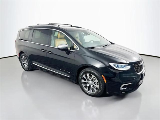 2022 Chrysler Pacifica Hybrid Pinnacle for sale in Shiloh, IL