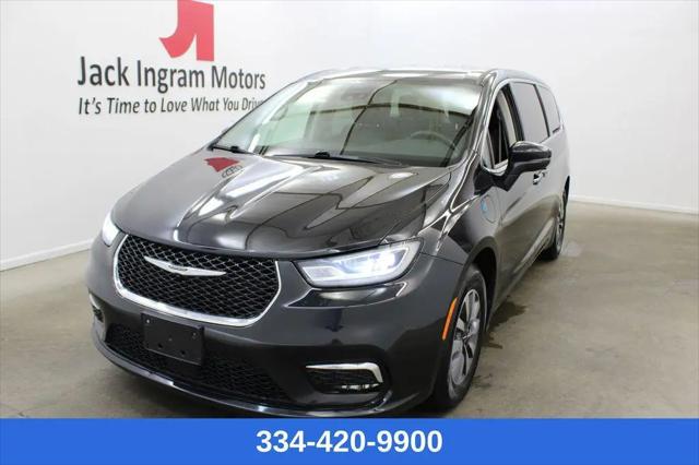 2023 Chrysler Pacifica Hybrid Touring L for sale in Montgomery, AL