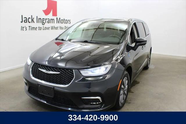 2023 Chrysler Pacifica Hybrid Touring L for sale in Montgomery, AL