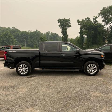 2022 Chevrolet Silverado 1500 4WD Crew Cab Short Bed Custom for sale in Keller, VA
