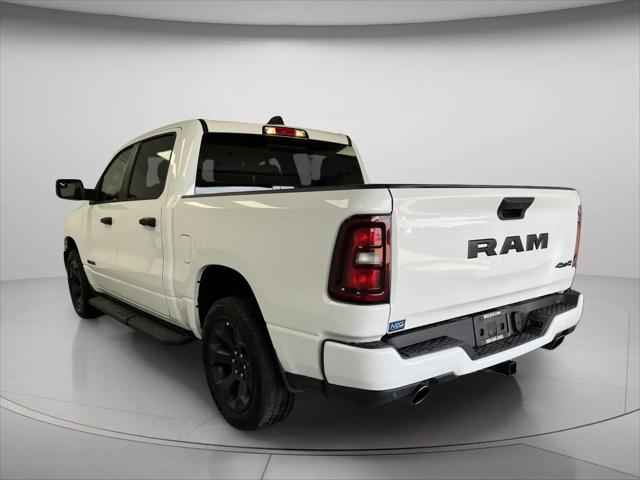 2026 Ram 1500 Express Crew Cab 4x4 57 Box