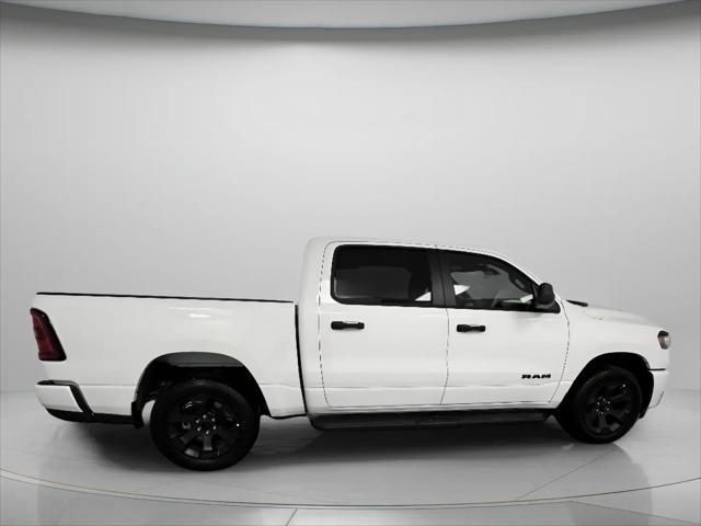 2026 Ram 1500 Express Crew Cab 4x4 57 Box